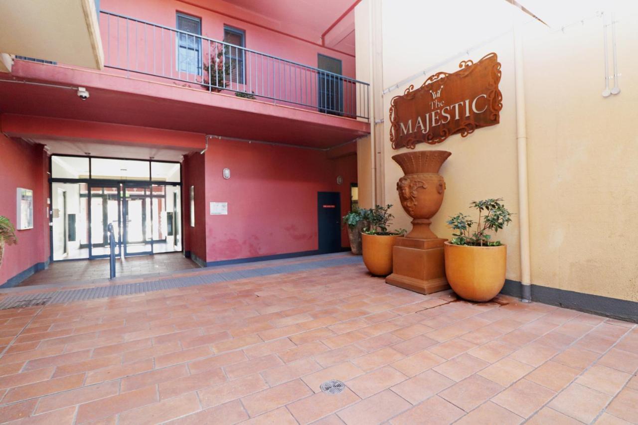 Mayford - Long Stay Rates, Pool, Gym, Parking Melbourne Exterior photo